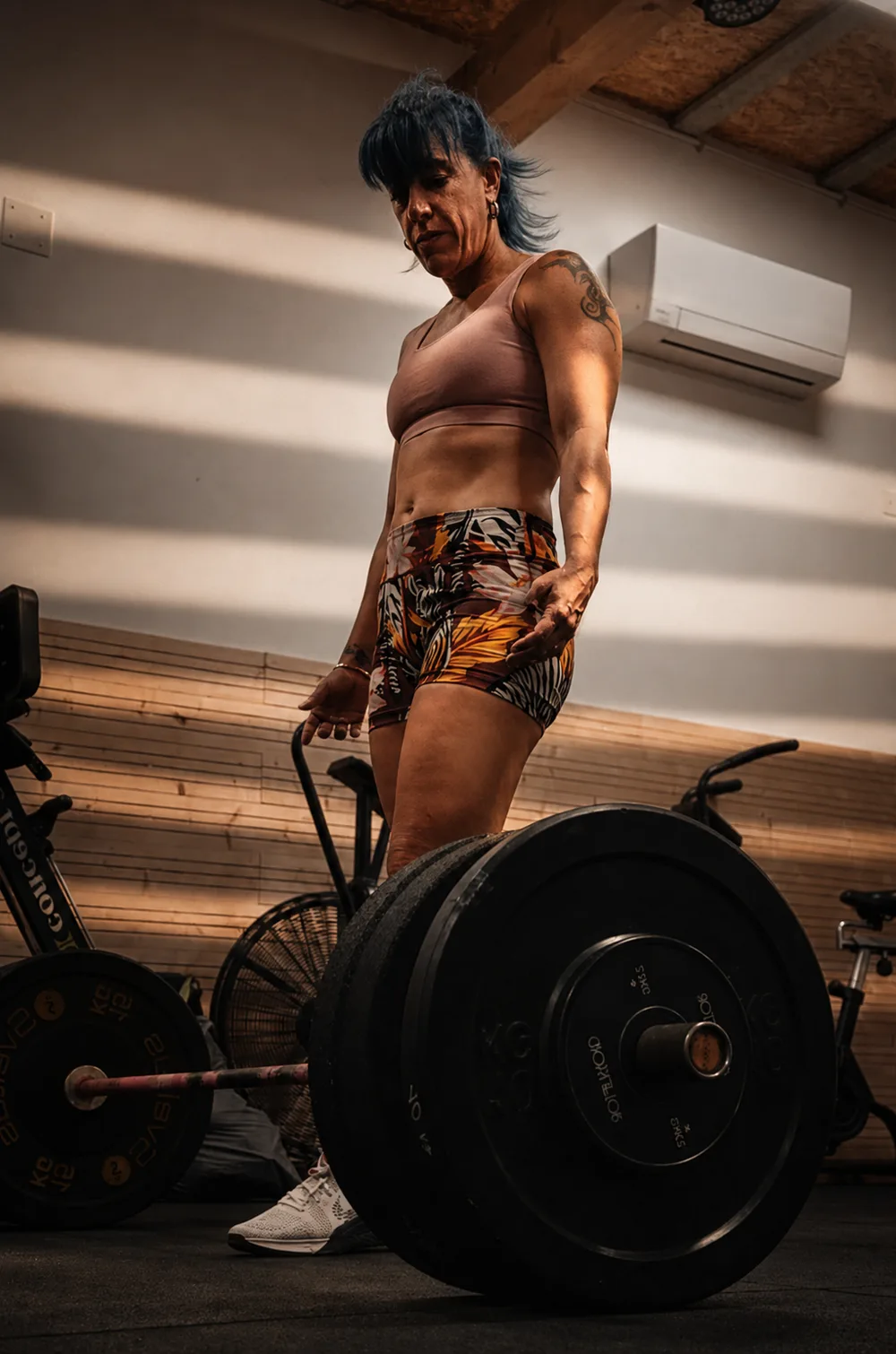 Muriel, coach sportive de BodyTonik dans son studio à Cazan